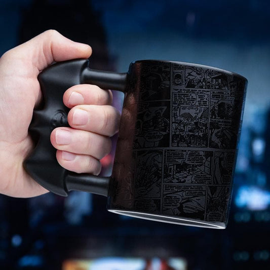 Batman - Caneca 3D Batarang.