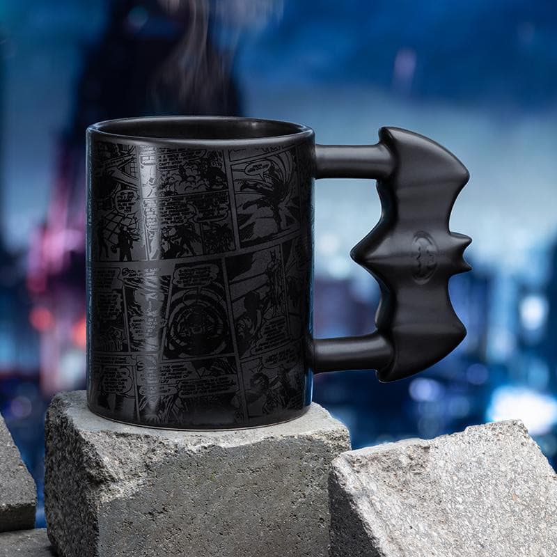 Batman - Caneca 3D Batarang.